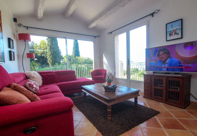 Villa à Cannes - Belle villa 4 chambres avec piscine et vue mer - Californie Cannes Villa à Cannes - Belle villa 4 chambres avec piscine et vue mer - Californie Cannes