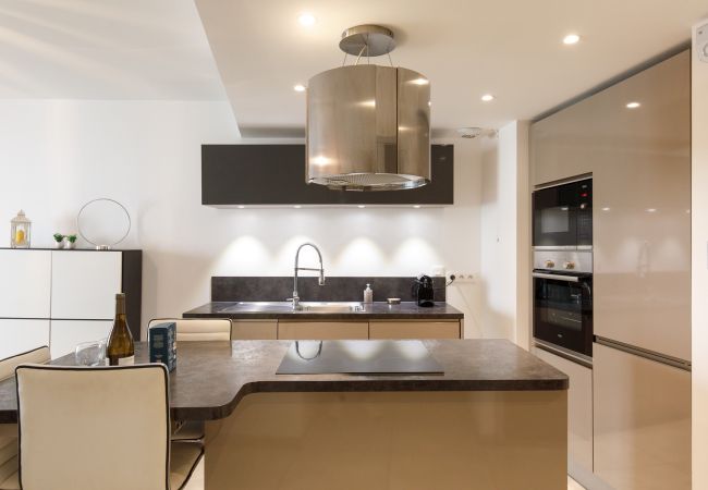 Appartement à Cannes - Luxueux 2 pièces à 2 pas de la Croisette Appartement à Cannes - Luxueux 2 pièces à 2 pas de la Croisette
