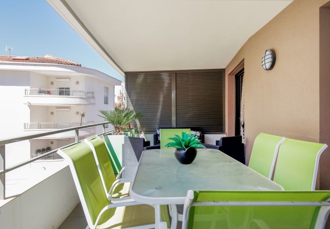Appartement à Cannes - Luxueux 2 pièces à 2 pas de la Croisette Appartement à Cannes - Luxueux 2 pièces à 2 pas de la Croisette