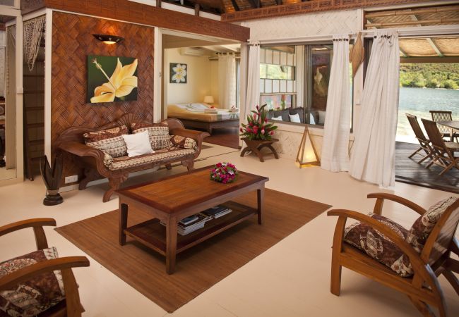 Villa à Papetoai - Beach Villa Cook - Robinson's Cove Villa à Papetoai - Beach Villa Cook - Robinson's Cove