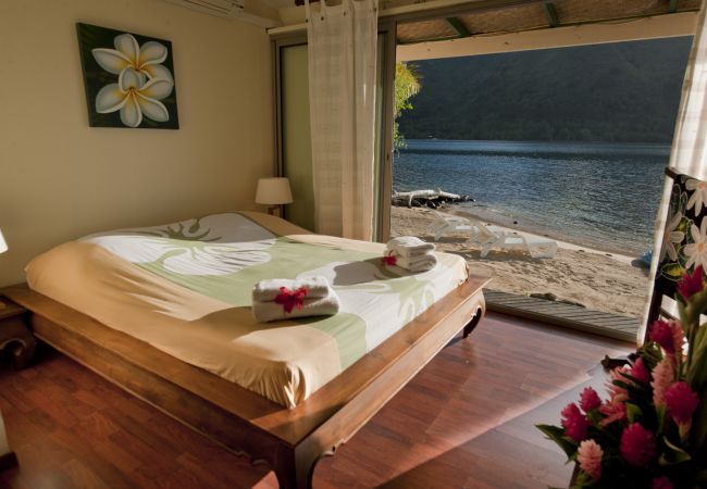 Villa à Papetoai - Beach Villa Cook - Robinson's Cove Villa à Papetoai - Beach Villa Cook - Robinson's Cove