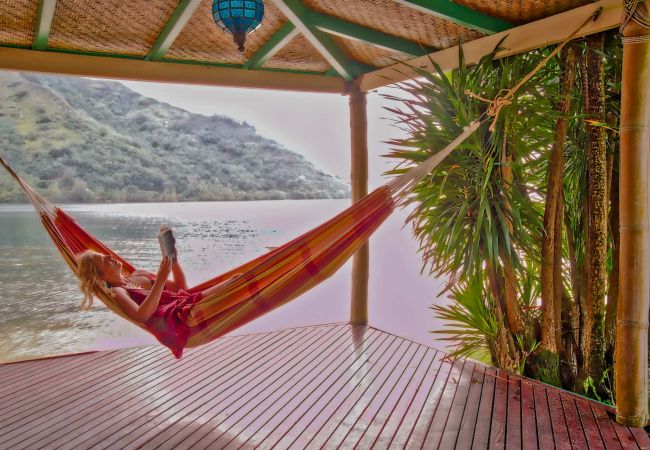 Villa à Papetoai - Beach Villa Cook - Robinson's Cove Villa à Papetoai - Beach Villa Cook - Robinson's Cove