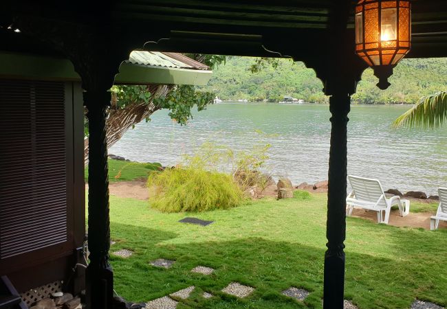 Face au lagon Face au lagon