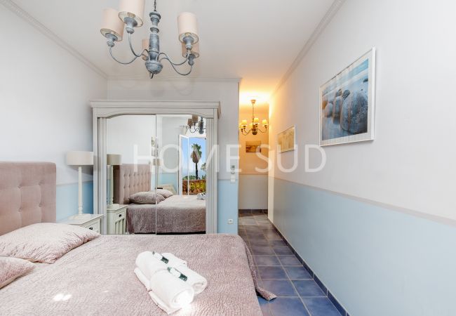 Villa in Mandelieu-la-Napoule - 5 bedroom villa with sea view and swimming pool - Mandelieu Villa in Mandelieu-la-Napoule - 5 bedroom villa with sea view and swimming pool - Mandelieu