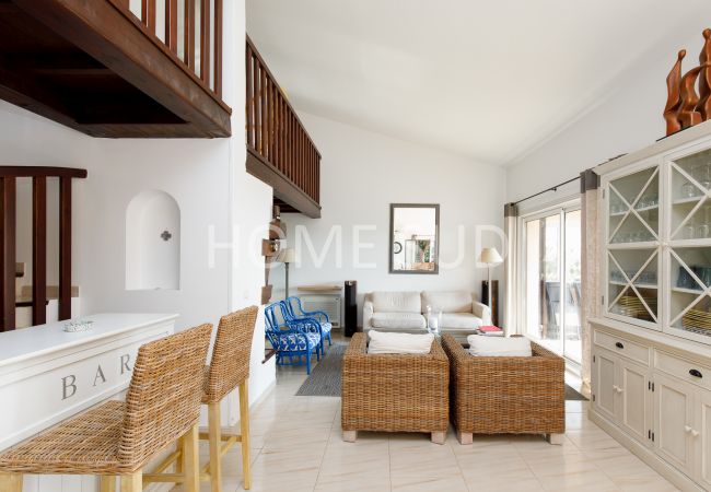 Villa in Mandelieu-la-Napoule - 5 bedroom villa with sea view and swimming pool - Mandelieu Villa in Mandelieu-la-Napoule - 5 bedroom villa with sea view and swimming pool - Mandelieu
