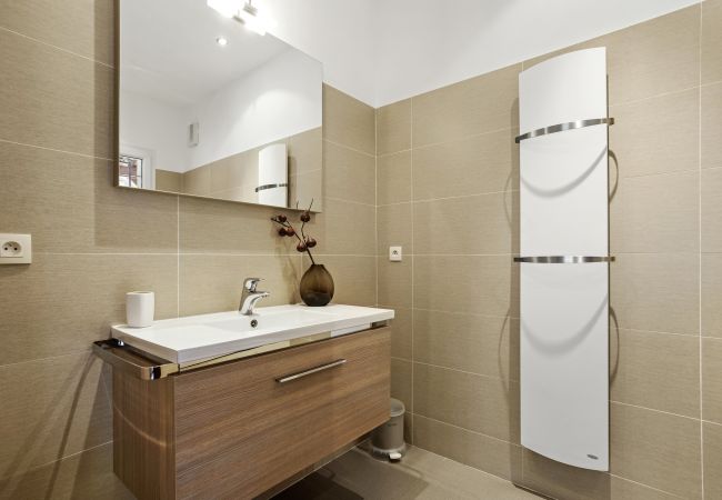 Villa in Saint-Jean-de-l'Esterel - Luxurious Villa in Secure Residential Park Villa in Saint-Jean-de-l'Esterel - Luxurious Villa in Secure Residential Park