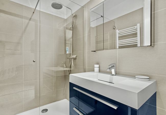 Villa in Saint-Jean-de-l'Esterel - Luxurious Villa in Secure Residential Park Villa in Saint-Jean-de-l'Esterel - Luxurious Villa in Secure Residential Park