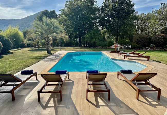 Villa in Saint-Jean-de-l'Esterel - Luxurious Villa in Secure Residential Park Villa in Saint-Jean-de-l'Esterel - Luxurious Villa in Secure Residential Park