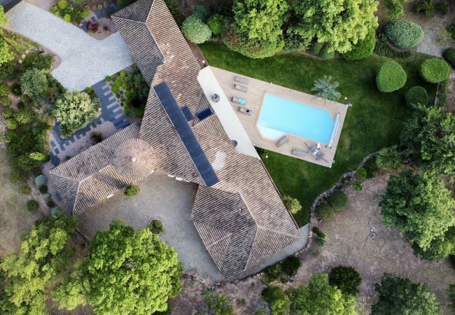Villa in Saint-Jean-de-l'Esterel - Luxurious Villa in Secure Residential Park Villa in Saint-Jean-de-l'Esterel - Luxurious Villa in Secure Residential Park