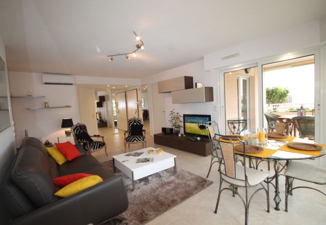 Mandelieu-la-Napoule - Apartment
