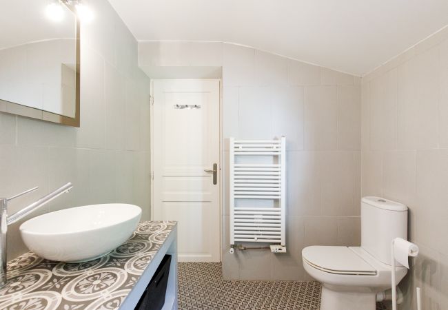 Villa in Cannes - Luxurious contemporary villa in the heart of Cannes Villa in Cannes - Luxurious contemporary villa in the heart of Cannes