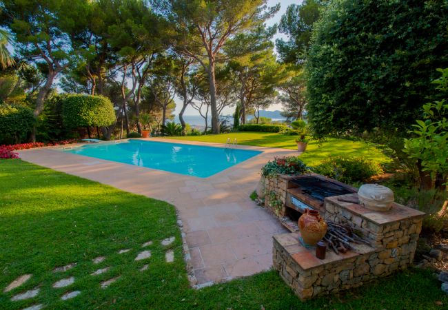 Villa in Mougins - Beautiful Villa in the heights of Cannes Villa in Mougins - Beautiful Villa in the heights of Cannes