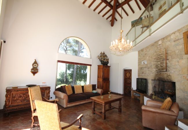 Villa in Mougins - Beautiful Villa in the heights of Cannes Villa in Mougins - Beautiful Villa in the heights of Cannes