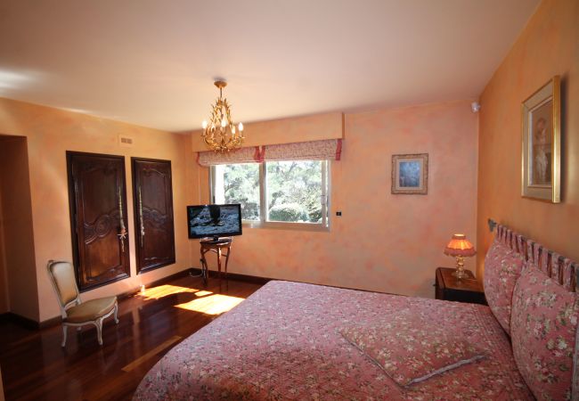 Villa in Mougins - Beautiful Villa in the heights of Cannes Villa in Mougins - Beautiful Villa in the heights of Cannes