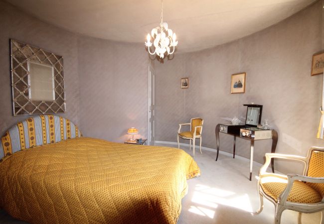 Villa in Mougins - Beautiful Villa in the heights of Cannes Villa in Mougins - Beautiful Villa in the heights of Cannes