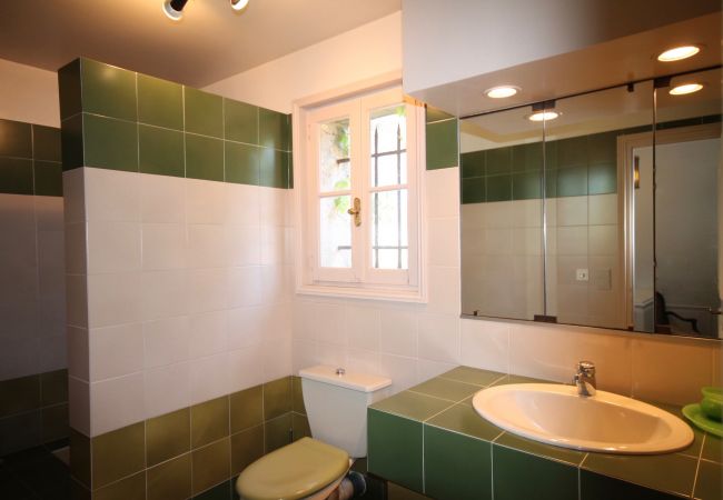 Villa in Mougins - Beautiful Villa in the heights of Cannes Villa in Mougins - Beautiful Villa in the heights of Cannes