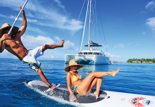 Boat in Vaitape - Catamaran 3-night Cruise in BORA BORA Boat in Vaitape - Catamaran 3-night Cruise in BORA BORA