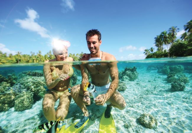 Boat in Vaitape - Catamaran 3-night Cruise in BORA BORA Boat in Vaitape - Catamaran 3-night Cruise in BORA BORA