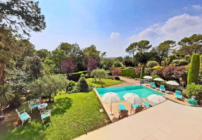 Villa in Roquefort-les-Pins - Lily of the Valley Villa near St Paul de Vence Villa in Roquefort-les-Pins - Lily of the Valley Villa near St Paul de Vence