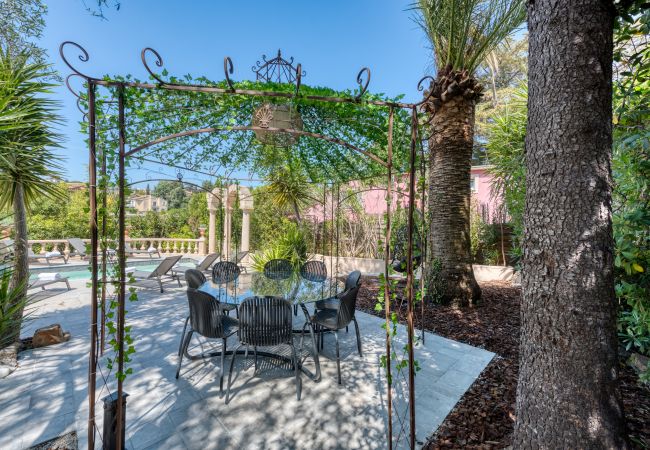 Villa in Cannes - Luxurious 7-room Villa with sauna / swimming pool - Cannes Villa in Cannes - Luxurious 7-room Villa with sauna / swimming pool - Cannes