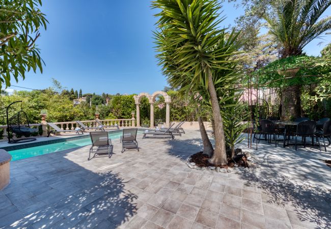 Villa in Cannes - Luxurious 7-room Villa with sauna / swimming pool - Cannes Villa in Cannes - Luxurious 7-room Villa with sauna / swimming pool - Cannes
