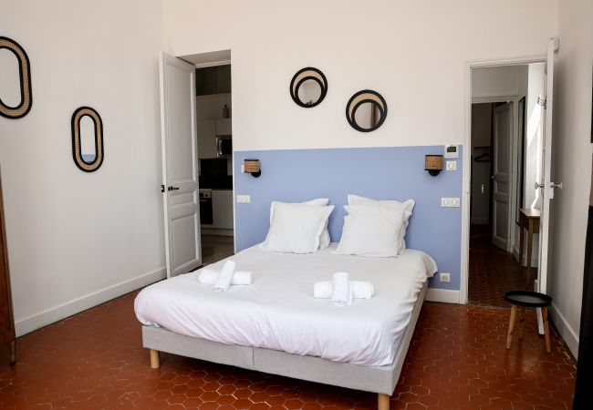 Villa in Mandelieu-la-Napoule - Maison de Maitre 11 bedrooms with swimming pool - Mandelieu Villa in Mandelieu-la-Napoule - Maison de Maitre 11 bedrooms with swimming pool - Mandelieu