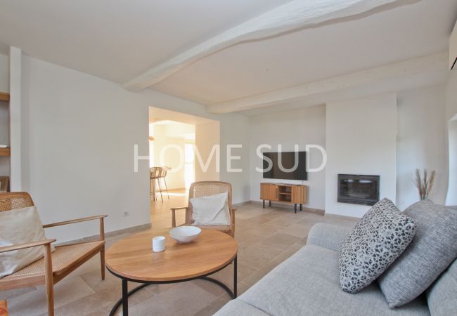 Villa in Cabris - Your splendid stone farmhouse in the countryside, completely renovated Villa in Cabris - Your splendid stone farmhouse in the countryside, completely renovated
