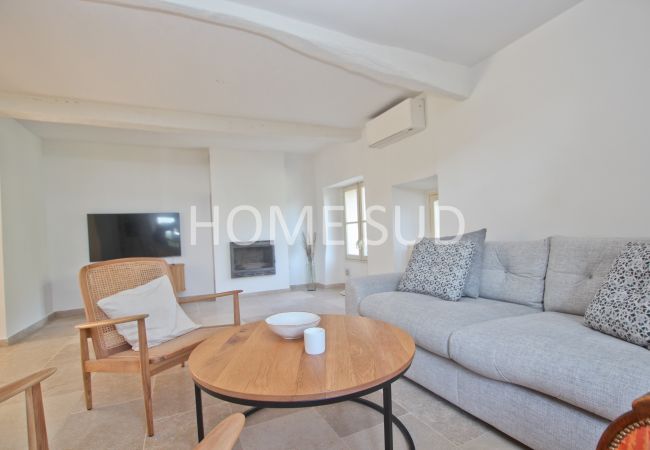 Villa in Cabris - Your splendid stone farmhouse in the countryside, completely renovated Villa in Cabris - Your splendid stone farmhouse in the countryside, completely renovated