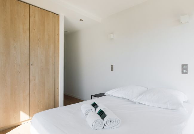 Villa in Mougins - Splendid contemporary villa for your dream holiday in Mougins Villa in Mougins - Splendid contemporary villa for your dream holiday in Mougins