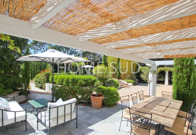 Villa in Cannes - Prestigious villa  - 600m from the Croisette Villa in Cannes - Prestigious villa  - 600m from the Croisette
