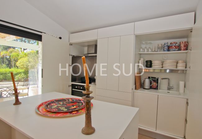 Villa in Cannes - Prestigious villa  - 600m from the Croisette Villa in Cannes - Prestigious villa  - 600m from the Croisette