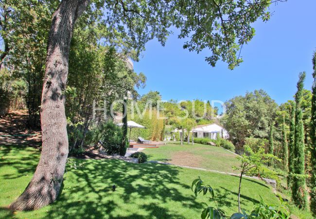 Villa in Cannes - Prestigious villa  - 600m from the Croisette Villa in Cannes - Prestigious villa  - 600m from the Croisette