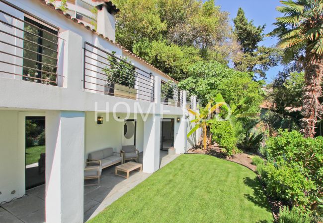 Villa in Cannes - Prestigious villa  - 600m from the Croisette Villa in Cannes - Prestigious villa  - 600m from the Croisette