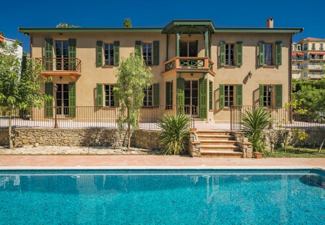 Villa in Cannes - Provencal Palace 500m from the sea - private pool Villa in Cannes - Provencal Palace 500m from the sea - private pool