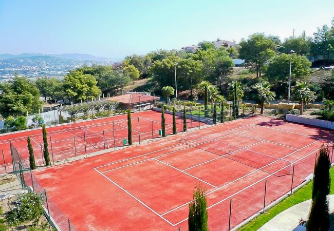 Apartment in Mandelieu-la-Napoule - 2 bedroom flat in a private residence with pool Apartment in Mandelieu-la-Napoule - 2 bedroom flat in a private residence with pool