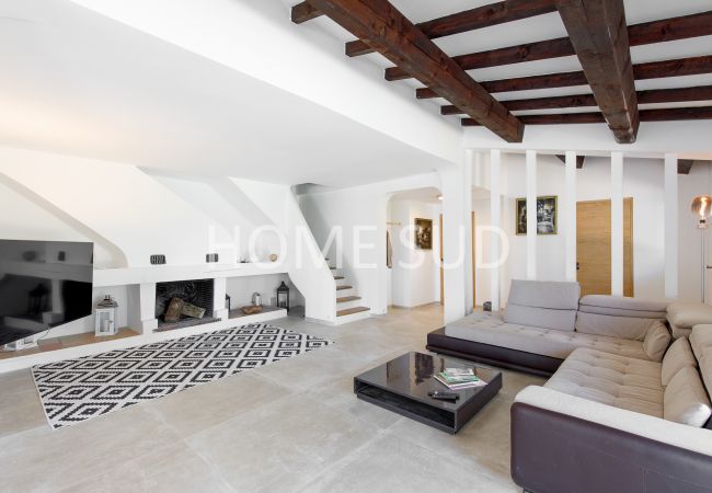 Villa in Saint-Jean-de-l'Esterel - Splendid sea view villa nestled in the heart of a secure domain in full greenery Villa in Saint-Jean-de-l'Esterel - Splendid sea view villa nestled in the heart of a secure domain in full greenery