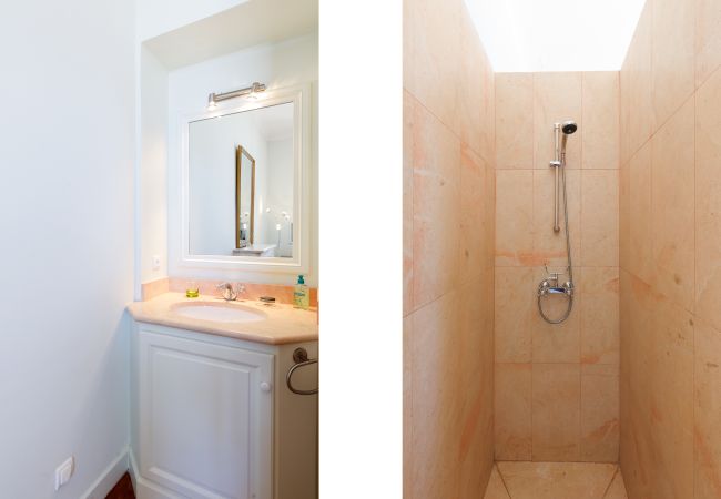 Villa in Cannes - Exceptional villa in the heart of Cannes with amazing panoramic sea view Villa in Cannes - Exceptional villa in the heart of Cannes with amazing panoramic sea view