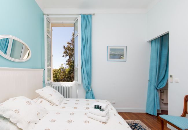 Villa in Cannes - Exceptional villa in the heart of Cannes with amazing panoramic sea view Villa in Cannes - Exceptional villa in the heart of Cannes with amazing panoramic sea view